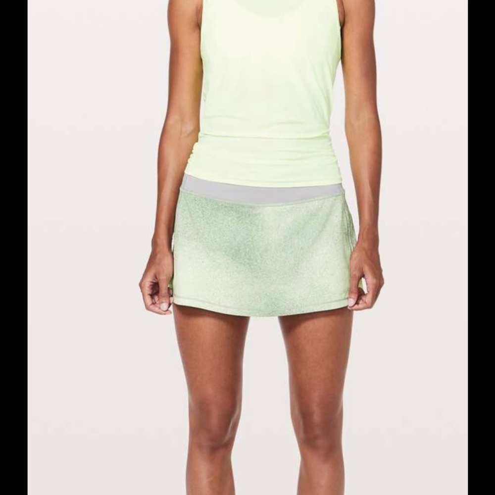 Pace Rival skirt no panels in size 6Reg
